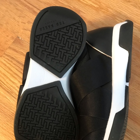 Ted Baker Shoes | Ted Baker Elastic Strap Trainers | Color: Black | Size: 6 | Amyj_22's Closet